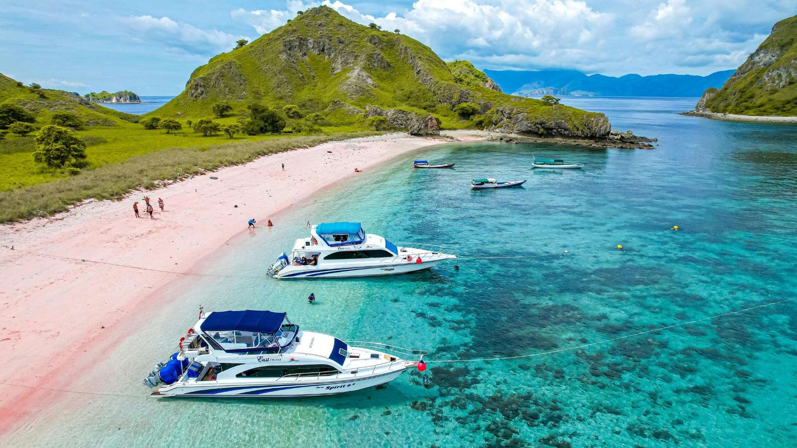Merina Beach  (1 Person)